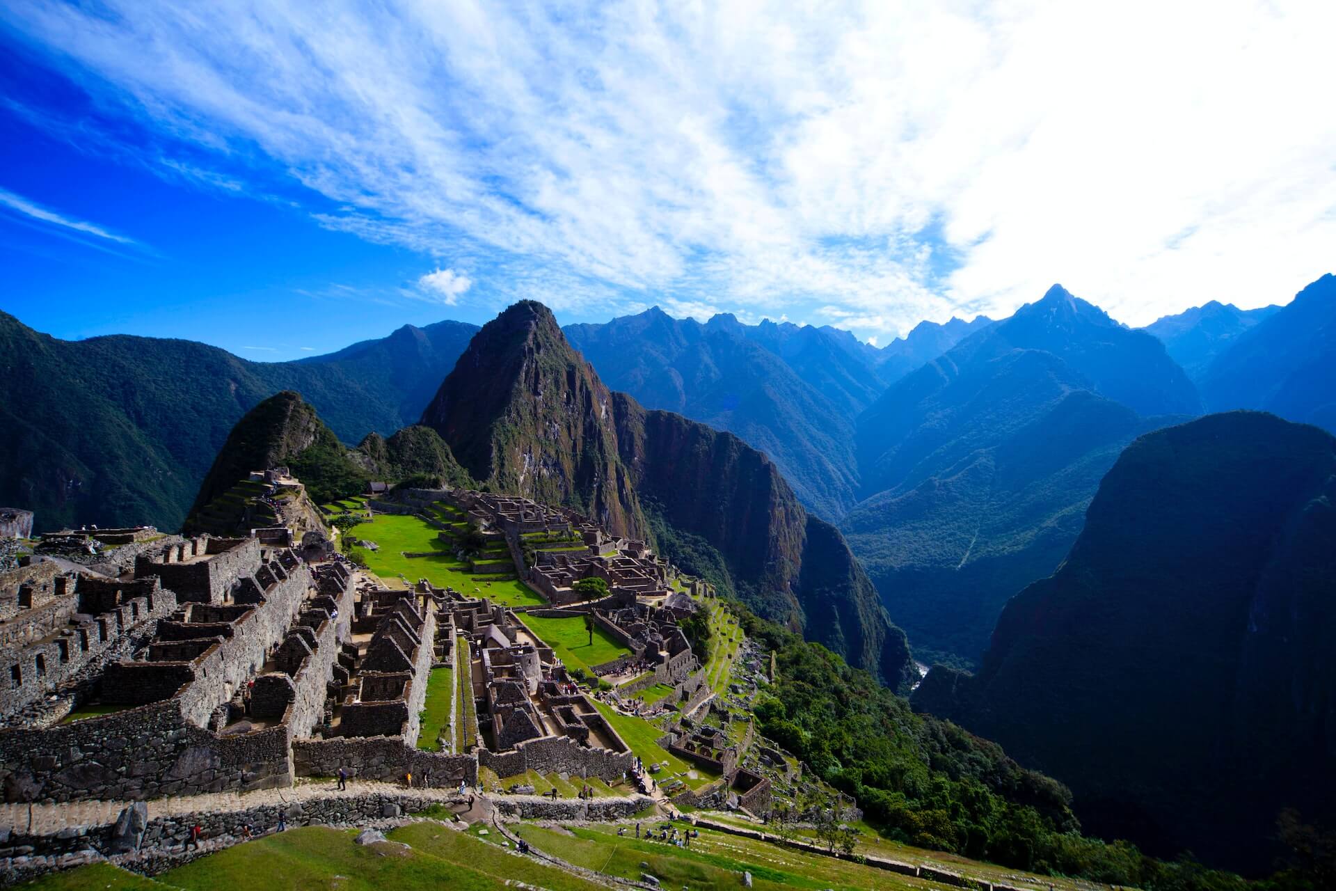 5 Solo Travel Destinations in Peru: A Guide for Adventure Seekers