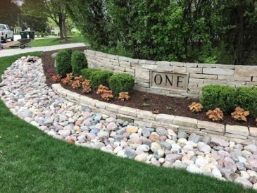 The Benefits of Hiring a Local Landscaping Expert in Naperville