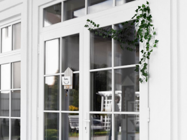 Comparing Patio Door Materials: Insights from Leading Patio Door Suppliers