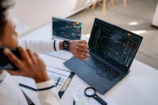 Why Greek Investors Are Turning to Gold as a Hedge Against Inflation