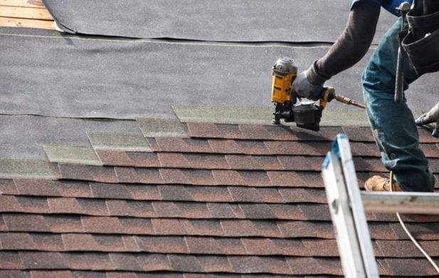 How Asphalt Roofing Services Improve Your Home’s Curb Appeal and Value How Asphalt Roofing Services Improve Your Home’s Curb Appeal and Value