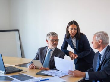 How OFAC Lawyers in Dubai Assist Businesses with Sanctions Screening and Risk Assessment