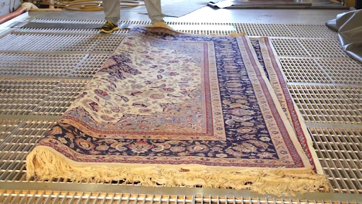 Choosing the Right Cleaning Method: Expert Tips for Oriental Carpet Care