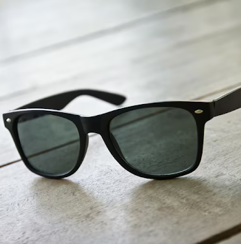 Why Are Ray Ban Sunglasses So Popular Worldwide?