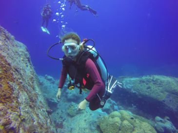 Never Been Diving? Here’s What Your First Time Underwater Actually Feels Like