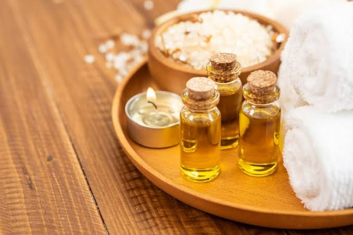 The Hawaiian Tradition Behind Kamin Massage Oil