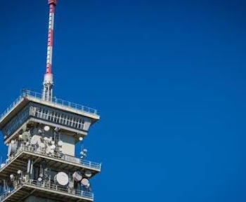 What Keeps Telecom Towers Running When Grid Power Fails