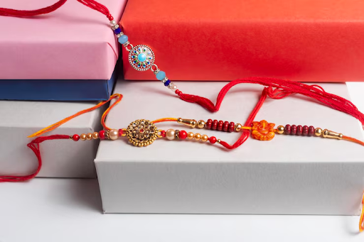 How to Choose the Perfect Rakhi Packing Box for Your Gifts This Season