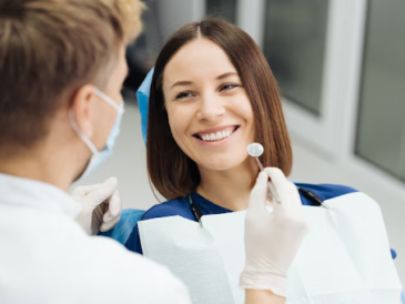 Teeth Whitening in Colorado Springs: In Office vs at Home Options