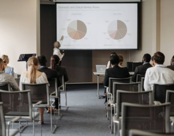 Why Management Training Workshops Still Matter for Growing Teams