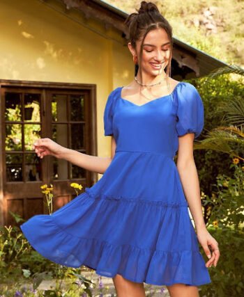 How to Choose the Right Dresses & Gowns for Your Wardrobe